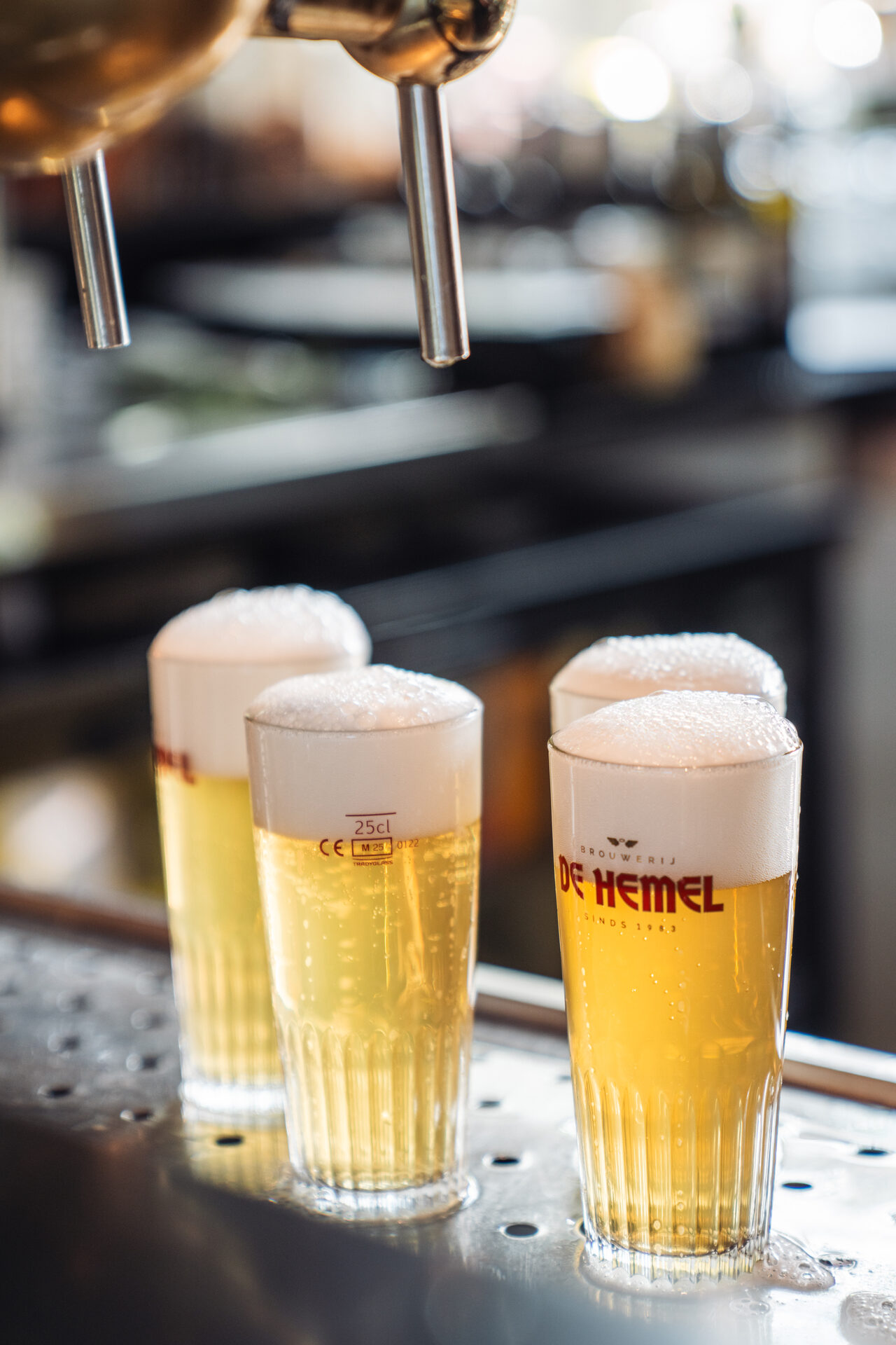 Huisgebrouwen bier van De Hemel in Nijmegen